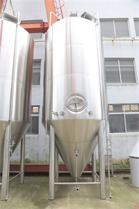 2x90bbl beer unitanks/beer fermenters in stock