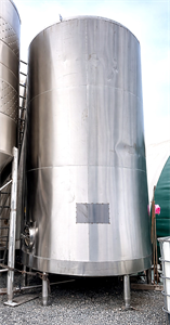 5,000 Gallon Insulated Stainless Steel Tank – Industrial / Brewery Use