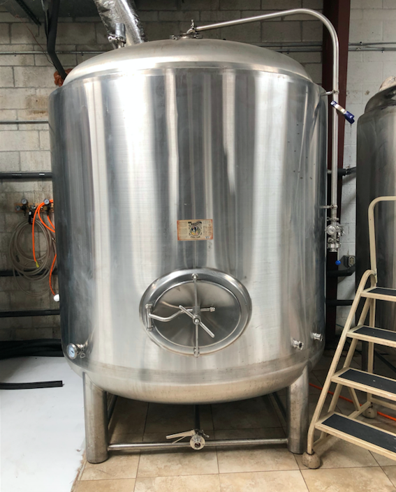 30 BBL (900 gl) Double Walled Brite Tank